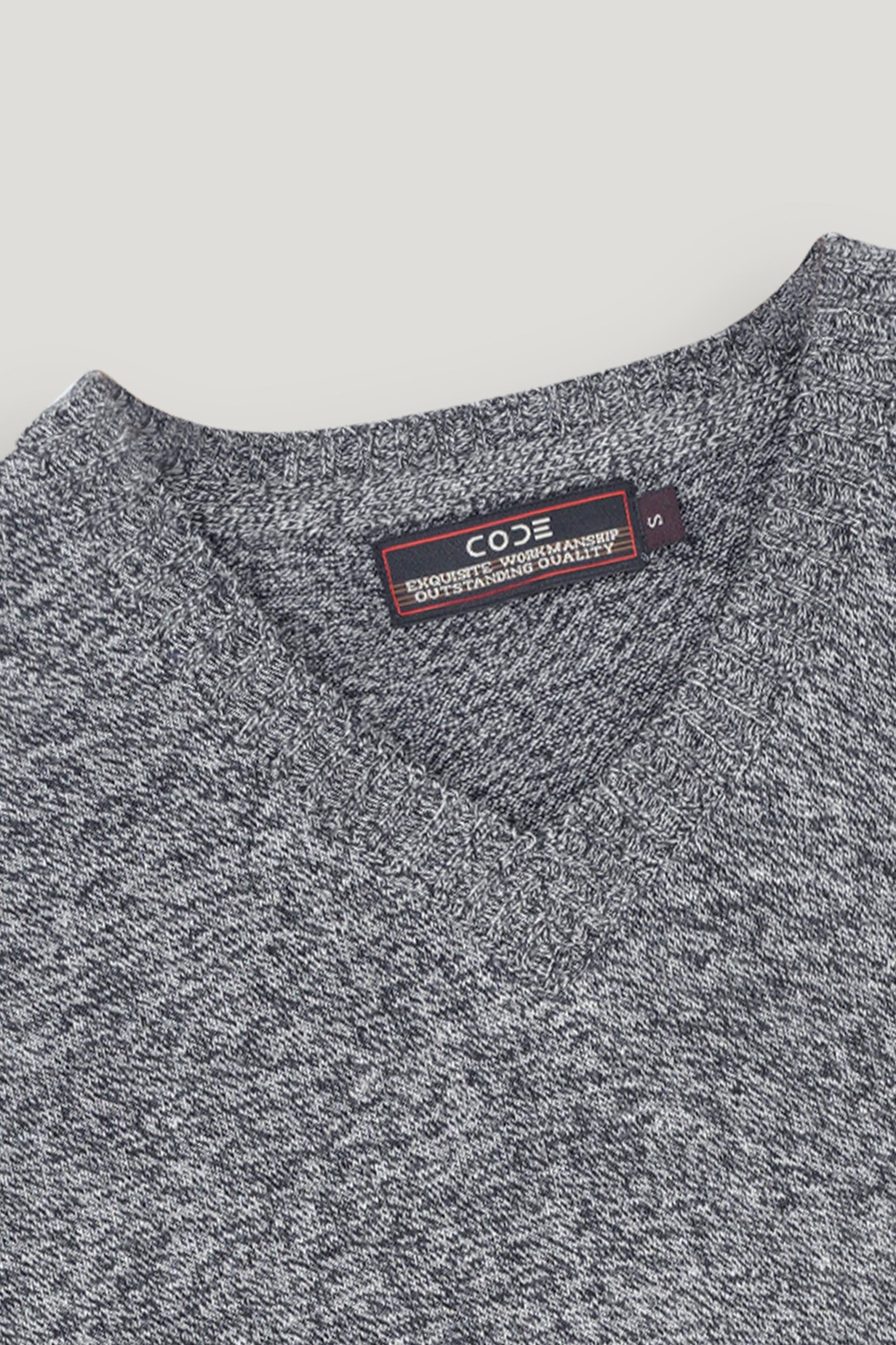 TEXTURED GRAY MARINO SLEEVELESS SWEATER