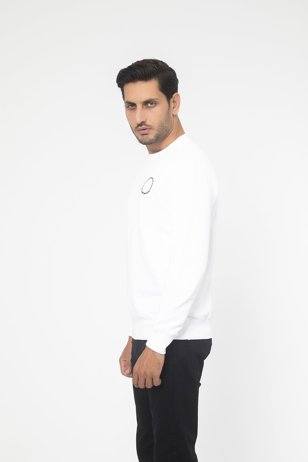 WHITE FLEECE CREW NECK SWEAT SHIRT